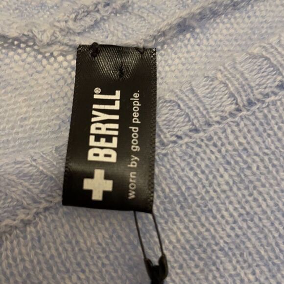 +Beryll Worn by Good People Light Blue 100% Cashmere Poncho, NWT - Picture 5 of 7
